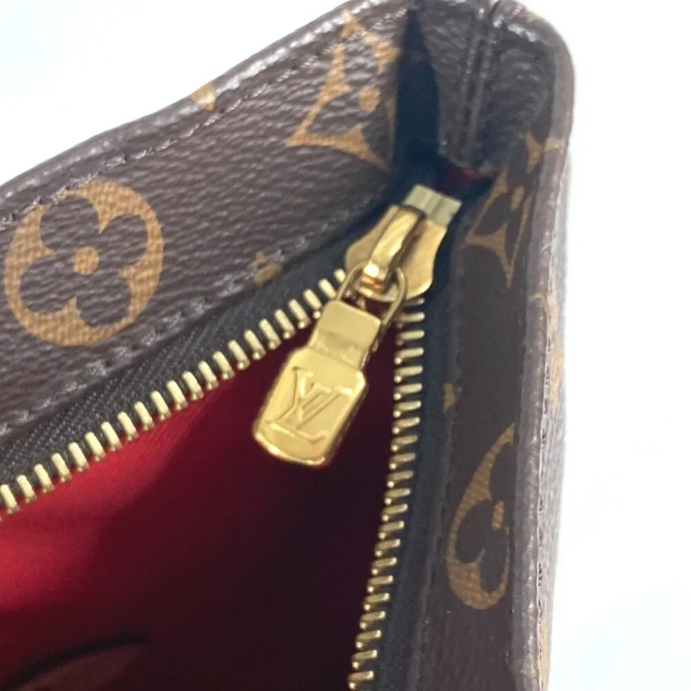 LOUIS VUITTON Authentic Brown Monogram Canvas Shoulder Bag - Picture 14 of 16